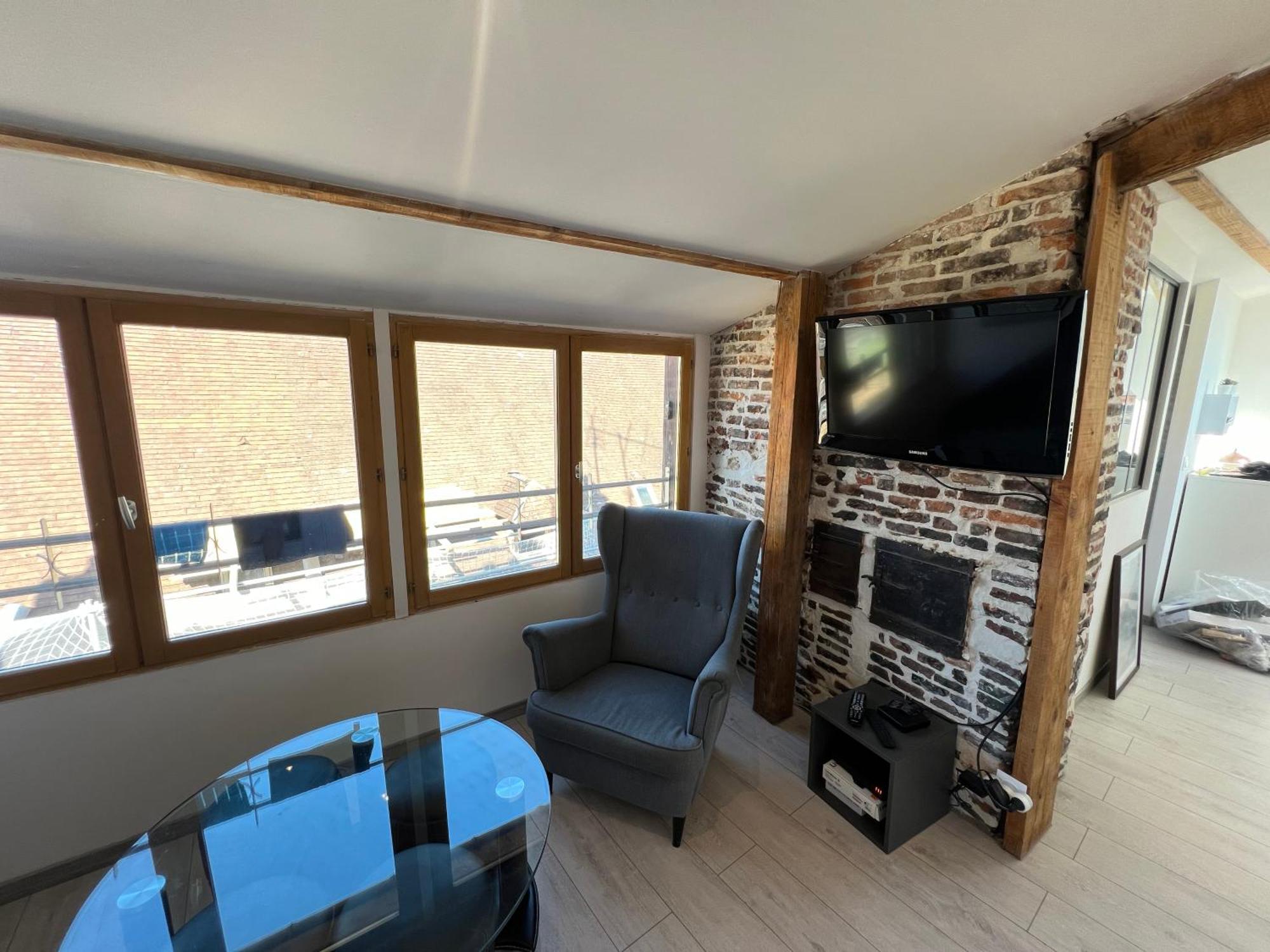 Bellevue Appartement Sous Les Toits Hypercentre Climatise 돌 외부 사진