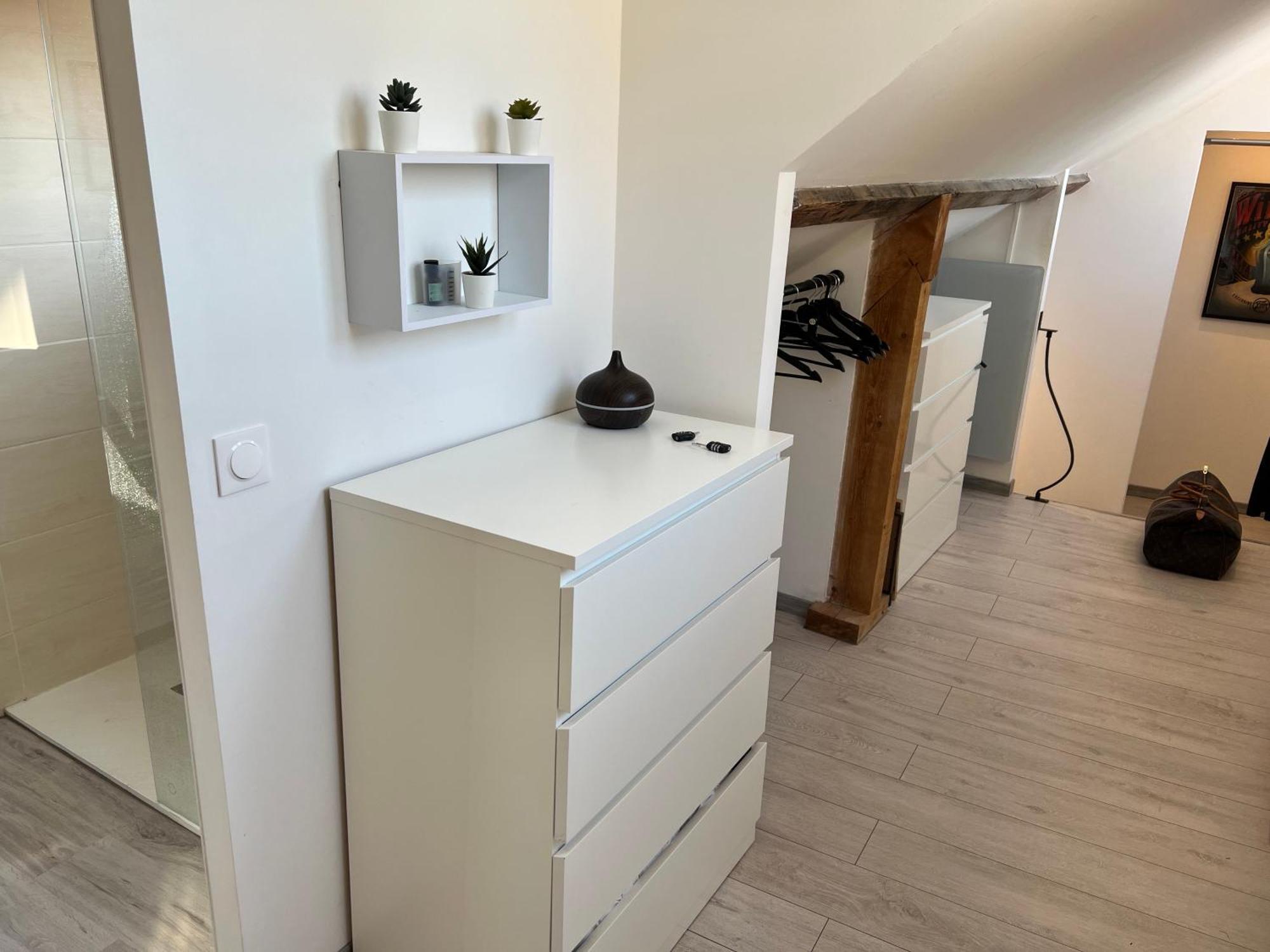 Bellevue Appartement Sous Les Toits Hypercentre Climatise 돌 외부 사진